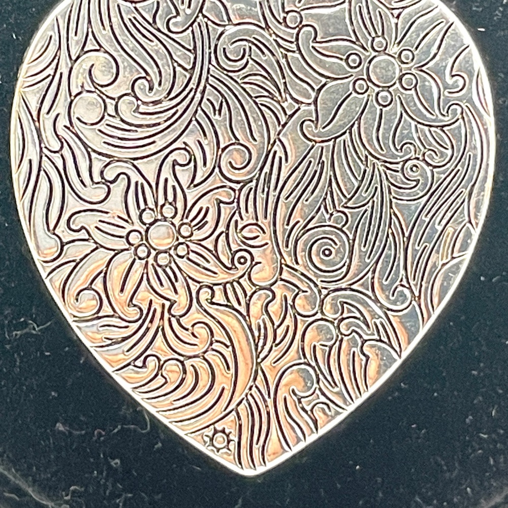 Two Tone Solid Chunky Heart Two Sided Pendant Nec… - image 7